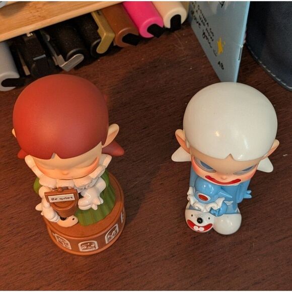 POP MART ZSIGA Bundle 2 figures - opening Act And Free Bird - Picture 3 of 7